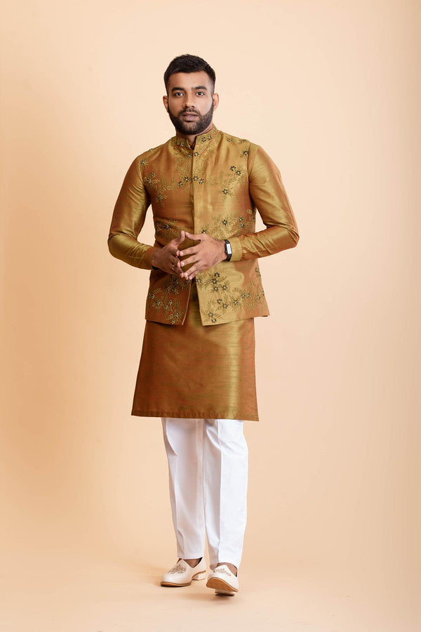 Ochre Collared Bundi with embroidery